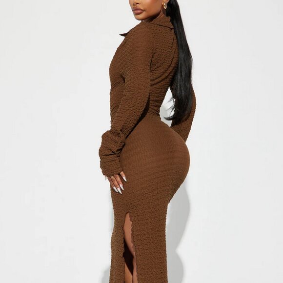 Textured Maxi - Picture 2 of 4